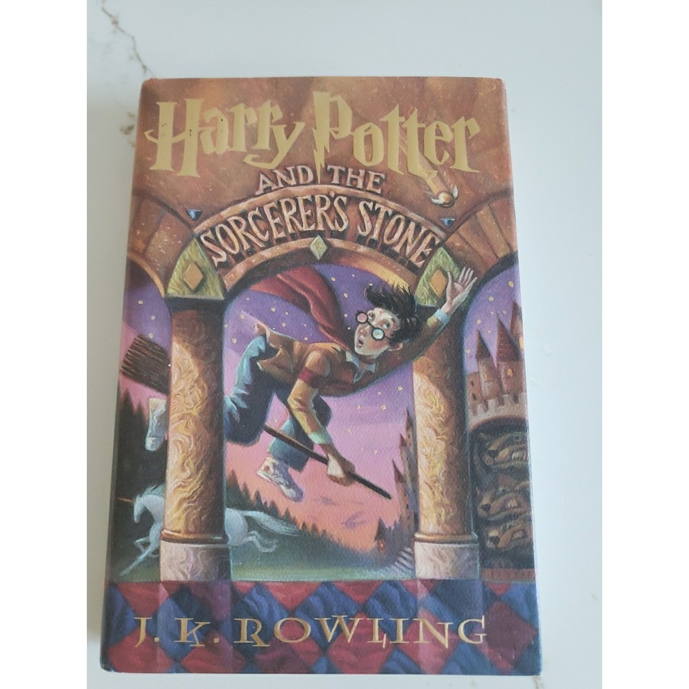 Harry Potter the Sorcerers Stone Hardcover First American Edition Dust‎ Jacket